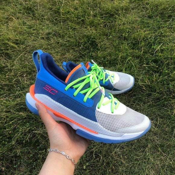 Nerf Curry 7 Basketball Shoes - Picture 2 of 3